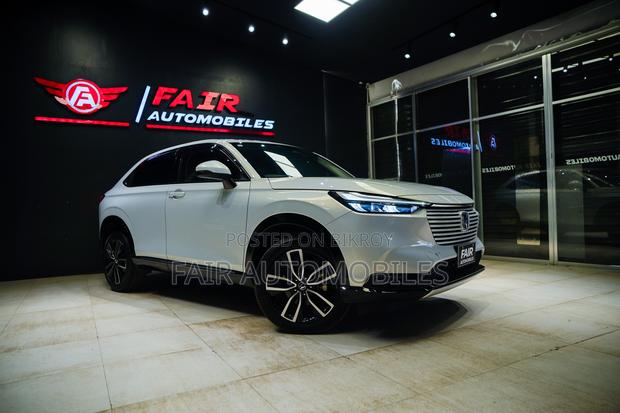 Honda Vezel 1.5 Hybrid 2WD 2021 White