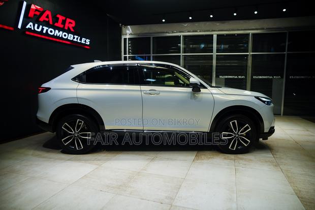 Honda Vezel 1.5 Hybrid 2WD 2021 White