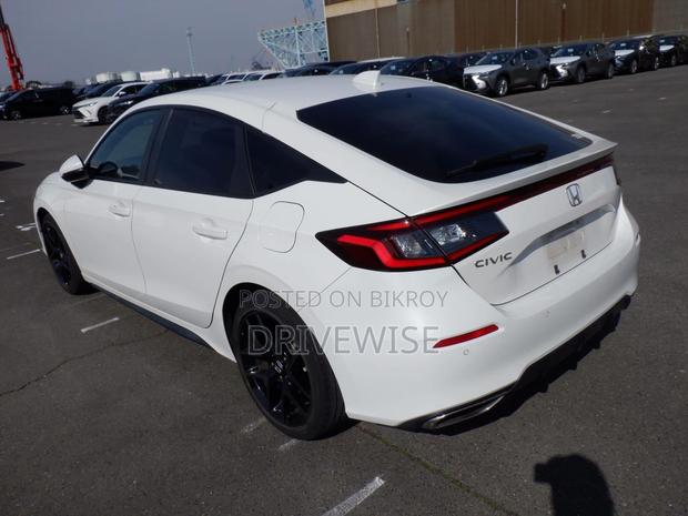 Honda Civic EX 2021 White