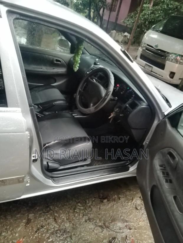 Toyota Corolla 2001 Silver