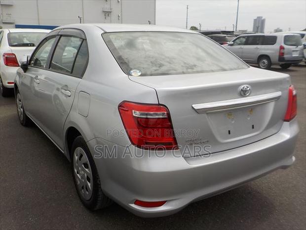 Toyota Axio 2021 Silver