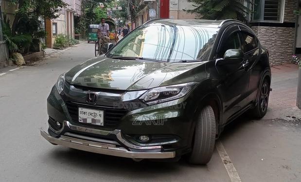 Honda Vezel 1.5 Hybrid 4WD 2014 Green