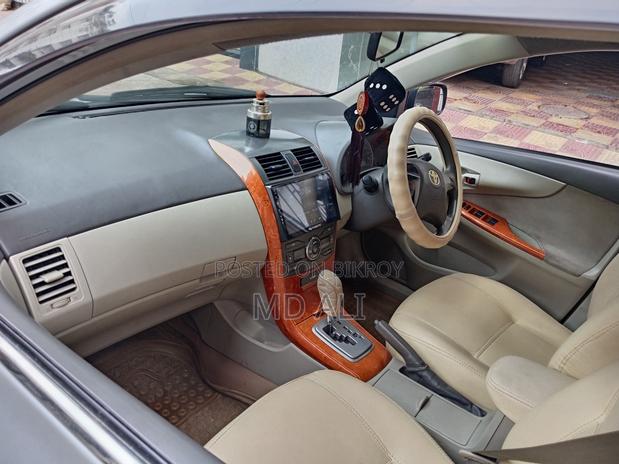 Toyota Axio 2010 Silver