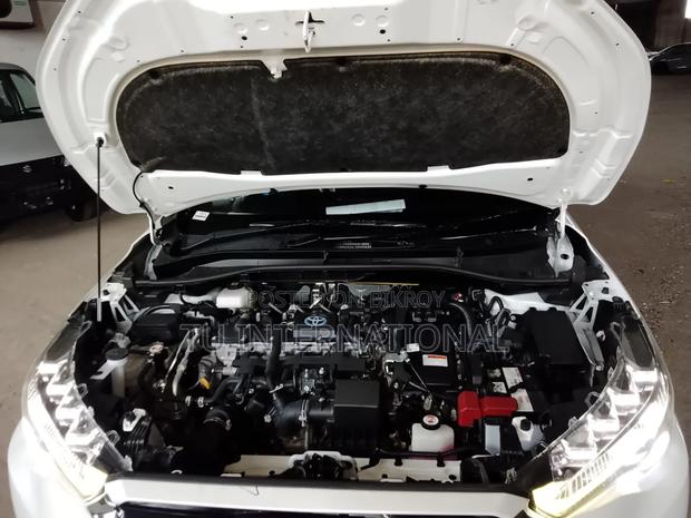 Toyota Corolla Cross 2021 Pearl