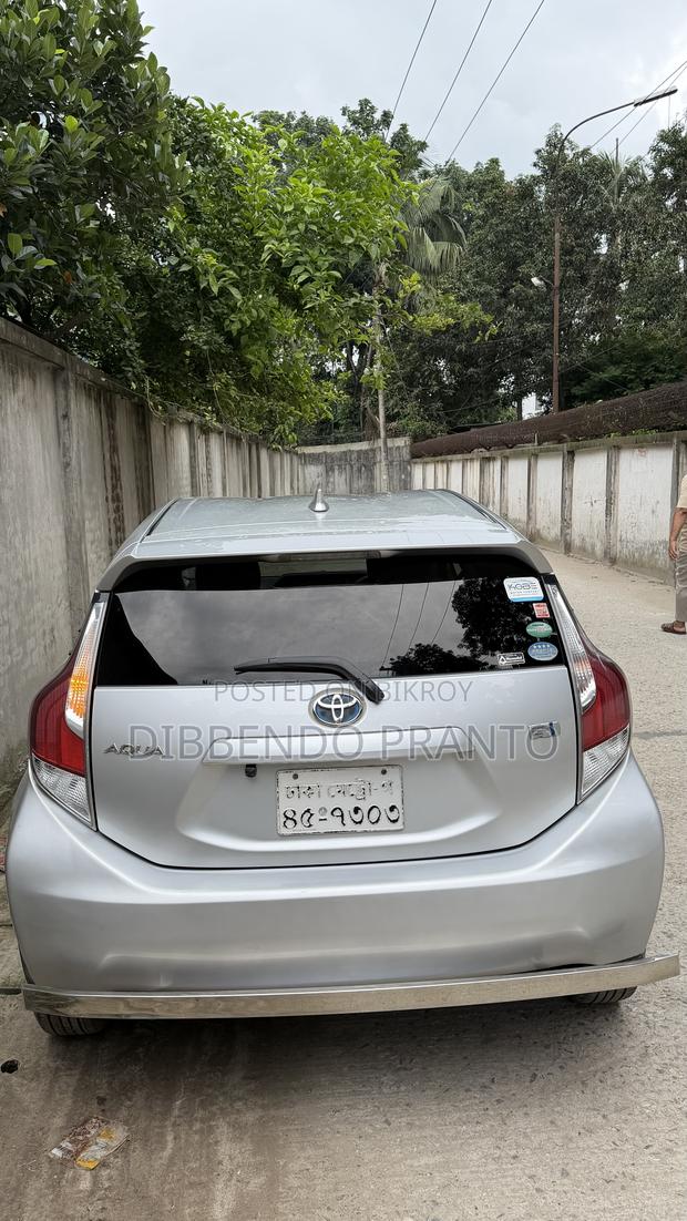 Toyota Aqua 2015 Silver
