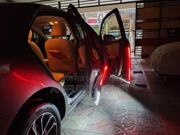 Toyota Premio 2019