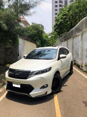Toyota Harrier 2.0 2014 Pearl for sale