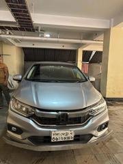 Honda Grace 2017 Silver for sale