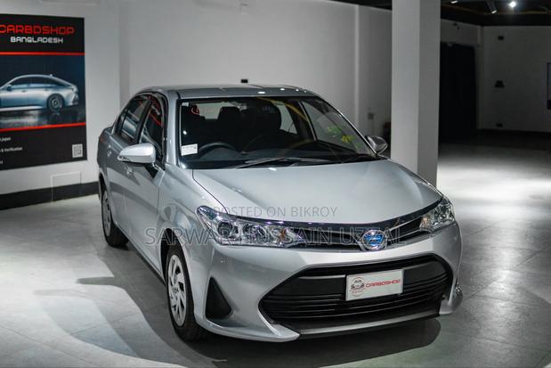 Toyota Axio 2021 Silver
