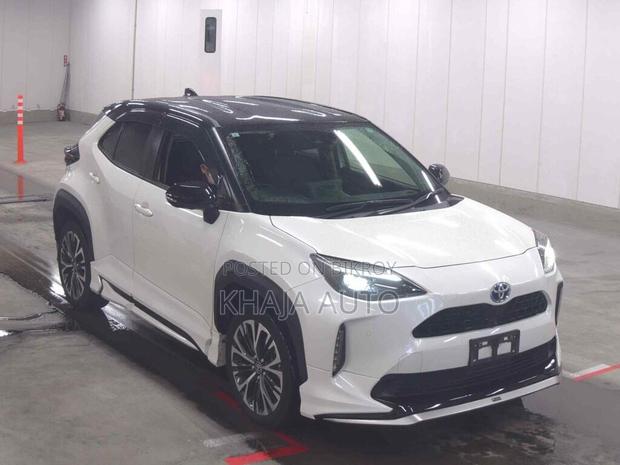Toyota Yaris Cross 2021 Pearl