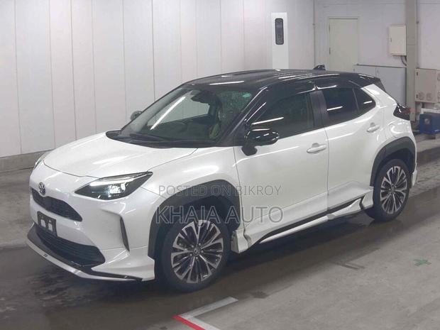 Toyota Yaris Cross 2021 Pearl