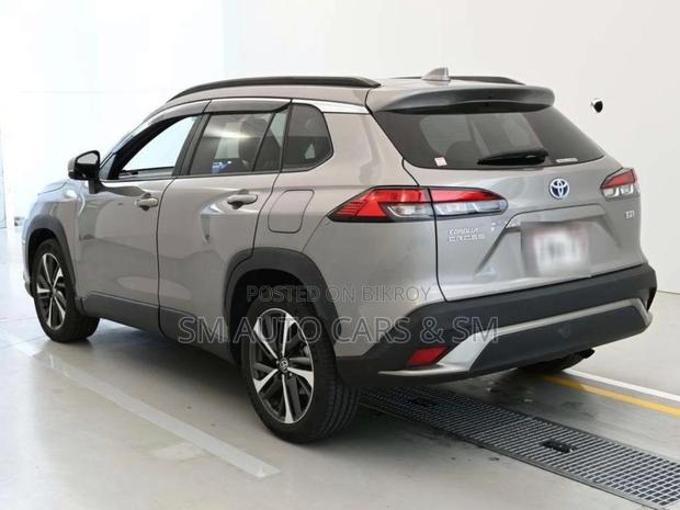 Toyota Corolla Cross 2021 Brown