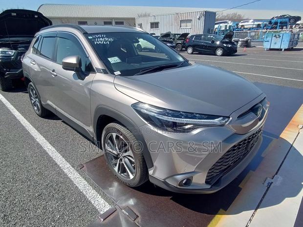 Toyota Corolla Cross 2022 Brown
