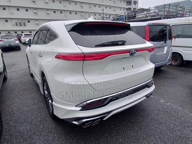 Toyota Harrier 2021 Pearl