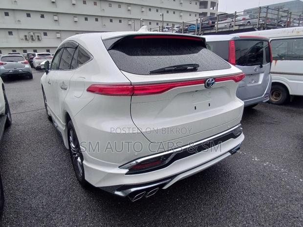 Toyota Harrier 2021 Pearl
