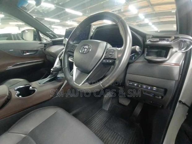 Toyota Harrier 2021 Pearl