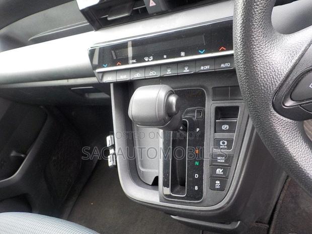 New Toyota Noah 2022 Beige