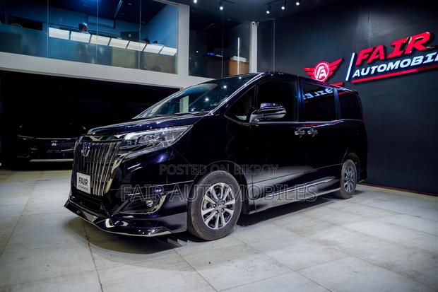 Toyota Esquire 2.0 AWD (7 Seater) 2021 Black