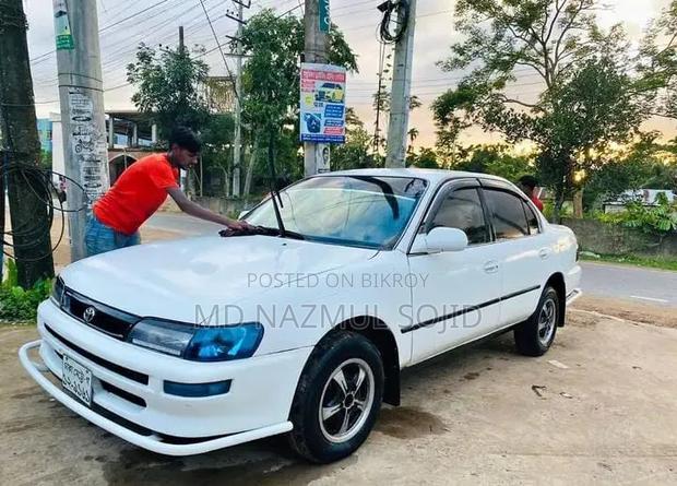 Toyota Allex 2000 White