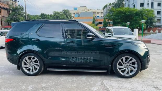 Land Rover Discovery 2017 Green