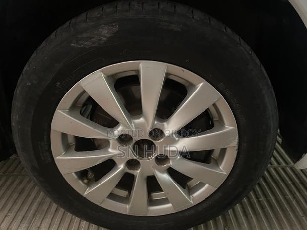 Toyota Corolla Fielder 1.5 Petrol AWD 2010 White