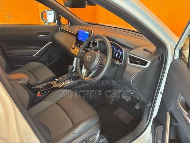Toyota Corolla Cross 2021 Pearl