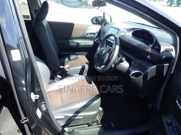 Toyota Sienta 2021 Black