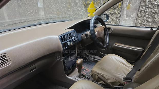Toyota Corolla 1995 Green
