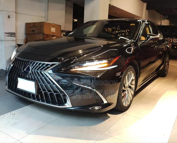 New Lexus ES 300h Ultra Luxury 2021 Black