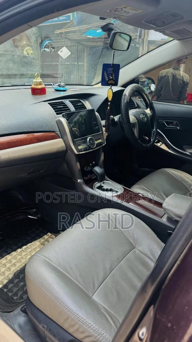 Toyota Allion 2013 Maroon