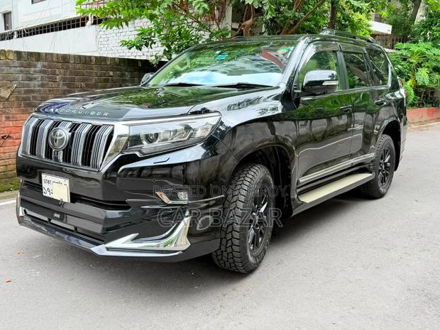 Toyota Land Cruiser Prado 2.7 2017 Black