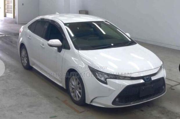 Toyota Corolla 2021 Pearl