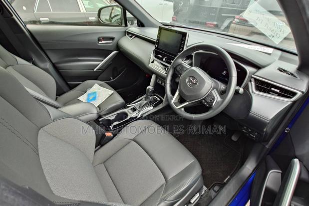 Toyota Corolla Cross 1.8 Hybrid FWD 2022 Blue