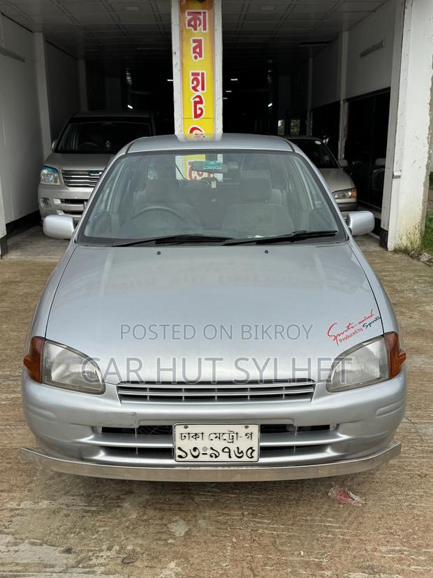 Toyota Starlet 1996 Silver
