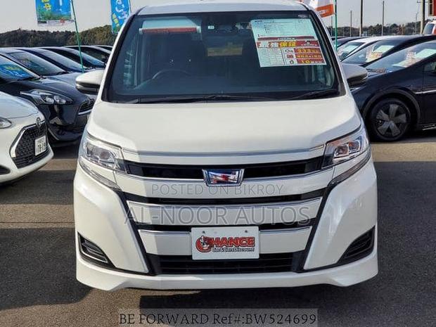 Toyota Noah 2021 Pearl