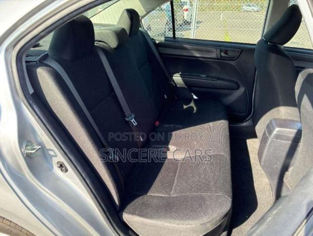 Toyota Axio 2021 Silver