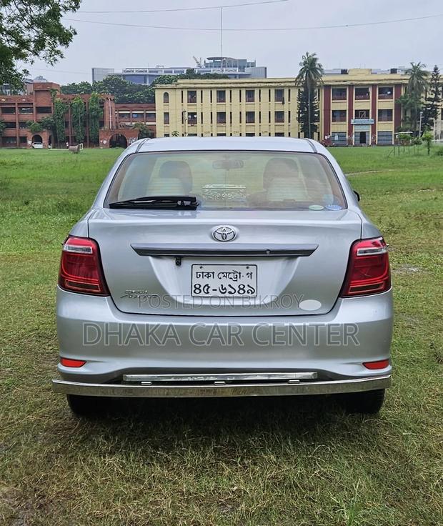 Toyota Axio 2015 Silver