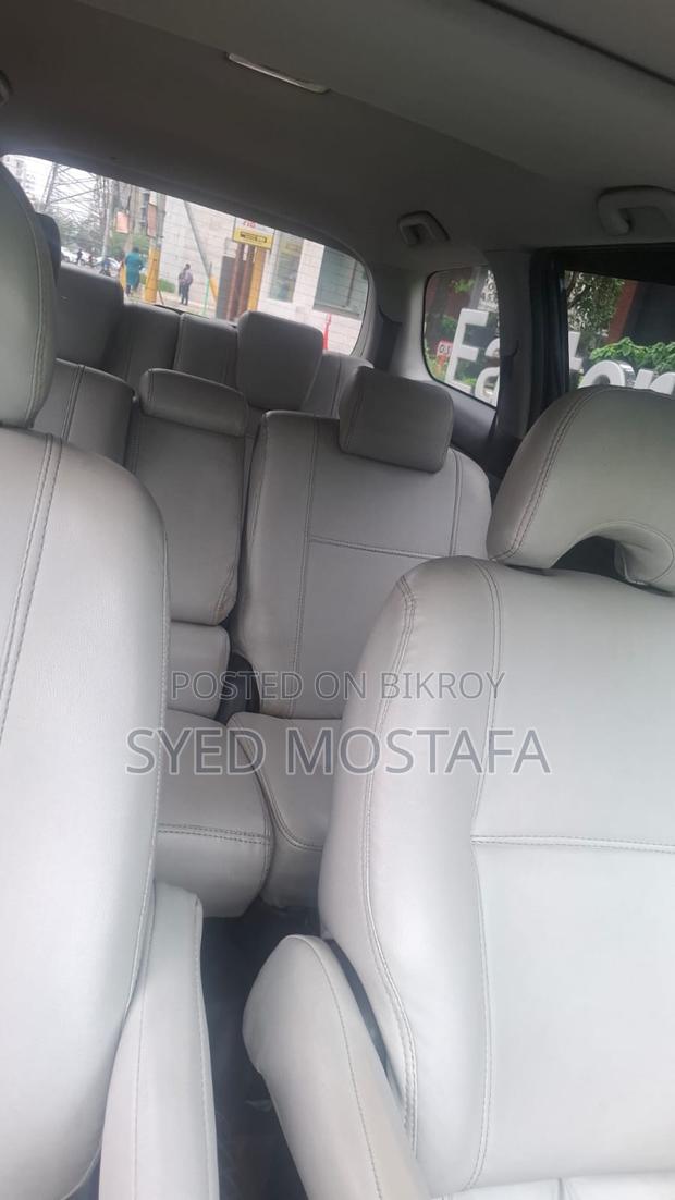 Toyota Wish 2004 Blue
