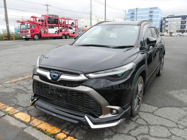 Toyota Corolla Cross 1.8 Hybrid FWD 2022 Black