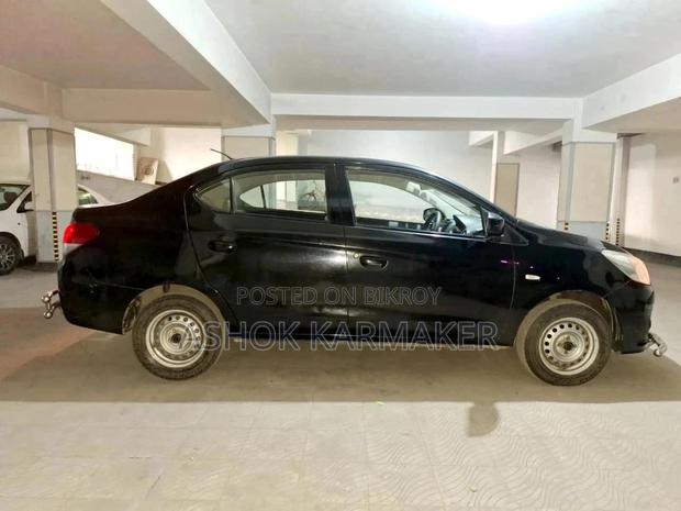 Mitsubishi Attrage 2017 Black
