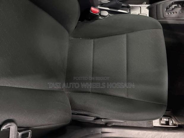 Toyota Axio 2021 Silver