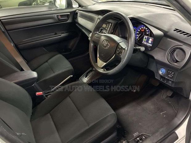 Toyota Axio 2021 White