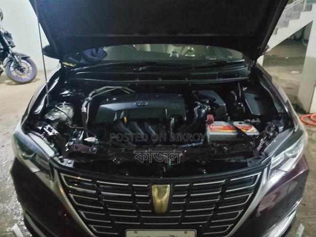 Toyota Premio 2018