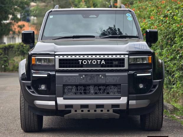 New Toyota Land Cruiser Prado 2.7 2024 Black