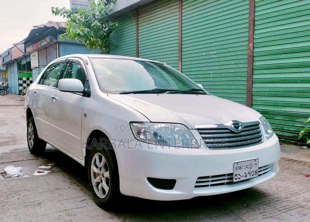 Toyota Corolla 2005 White