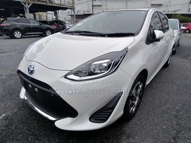 Toyota Aqua 2021 Pearl