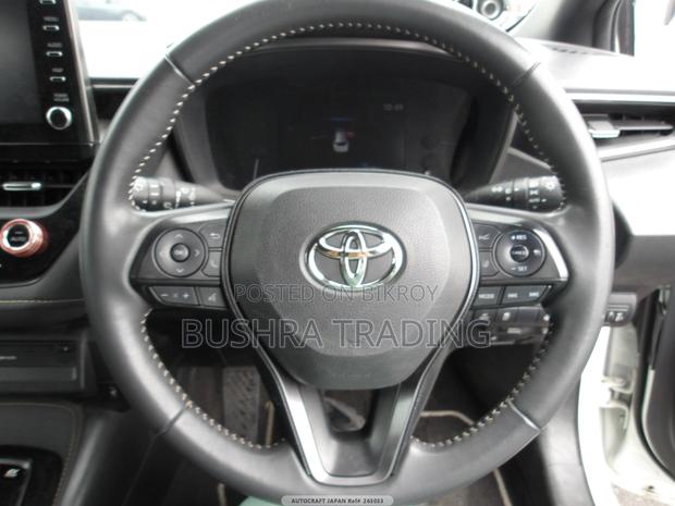 Toyota Corolla L 2021 Pearl
