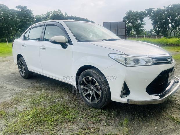 Toyota Axio 1.5 G 2WD 2018 Pearl
