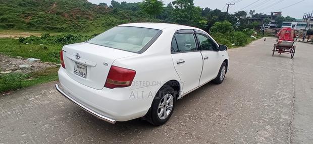 Toyota Axio 2010 White