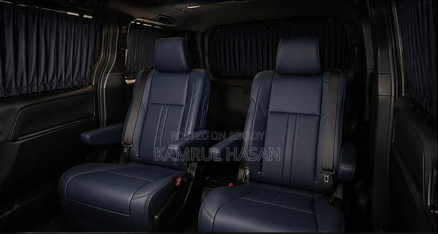 Toyota Esquire 1.8 FWD Hybrid (7 Seater) 2020 Blue